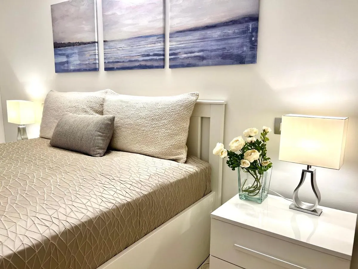 Paganini Suites And Apartments Sirmione