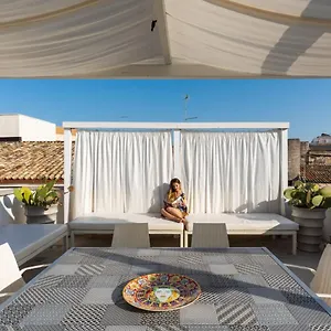 la-reggia-del-saraceno.sicilyhotelsitaly.net/