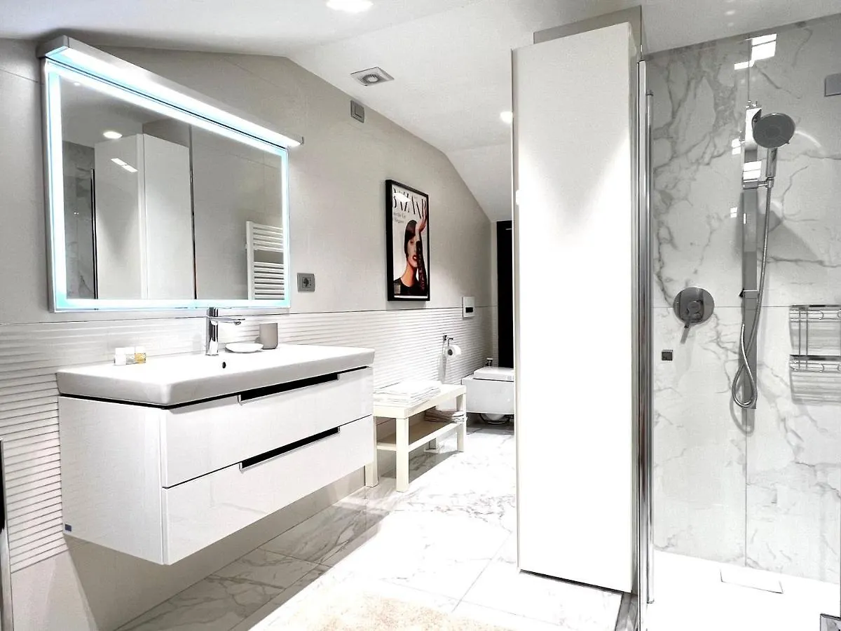 Paganini Suites And Apartments Сирмионе 0*,