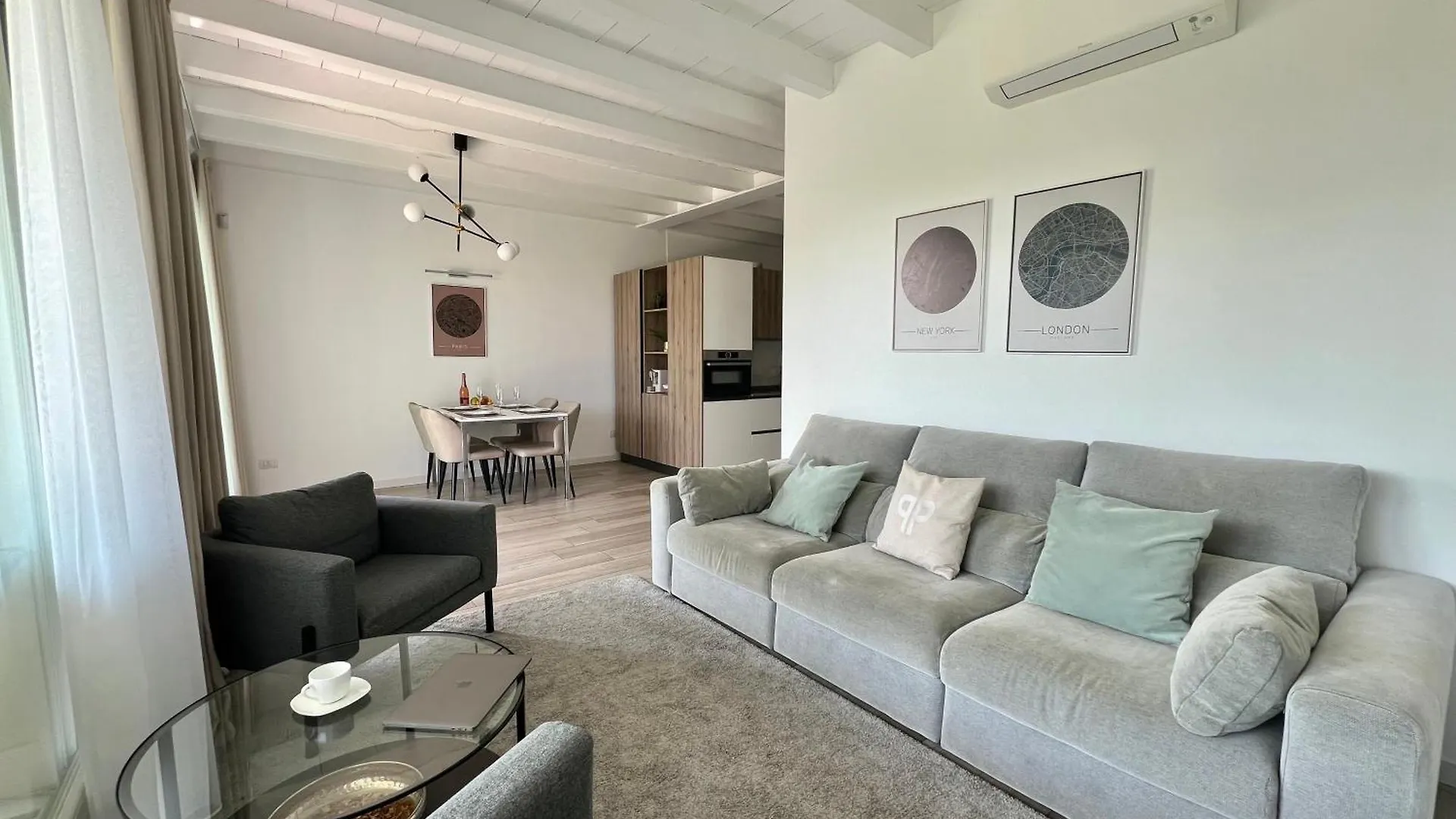 Paganini Suites And Apartments Сирмионе 0*,